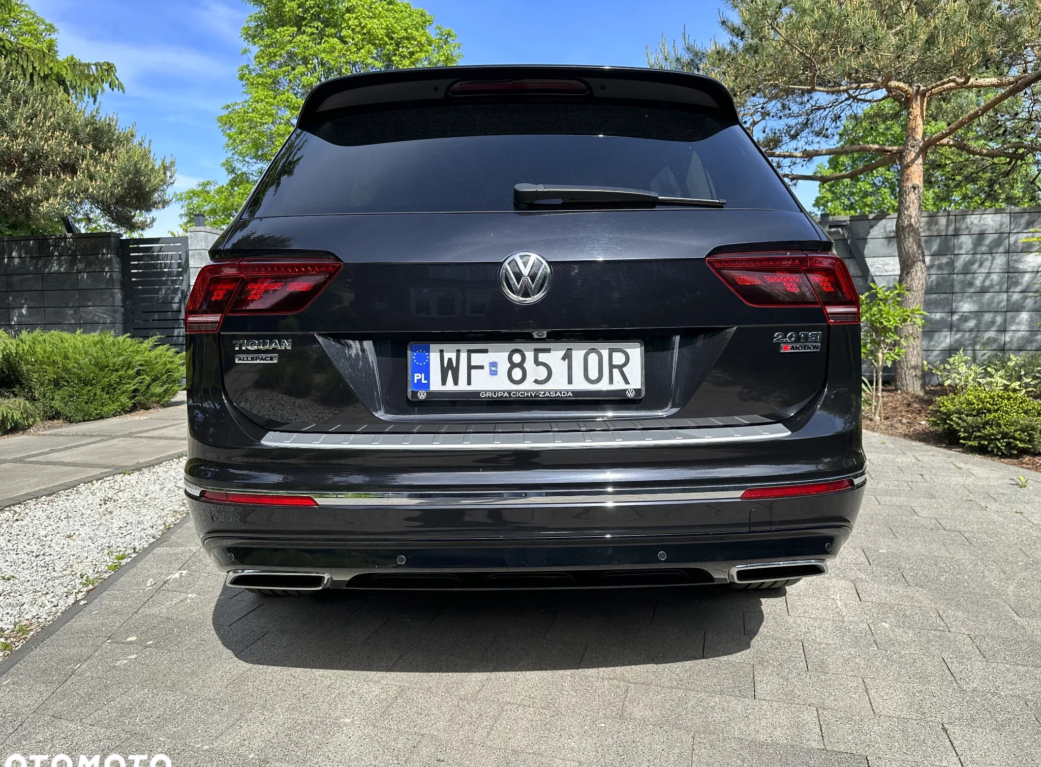 Volkswagen Tiguan cena 141450 przebieg: 135000, rok produkcji 2018 z Warszawa małe 562